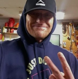 Meet your Posher, Jay